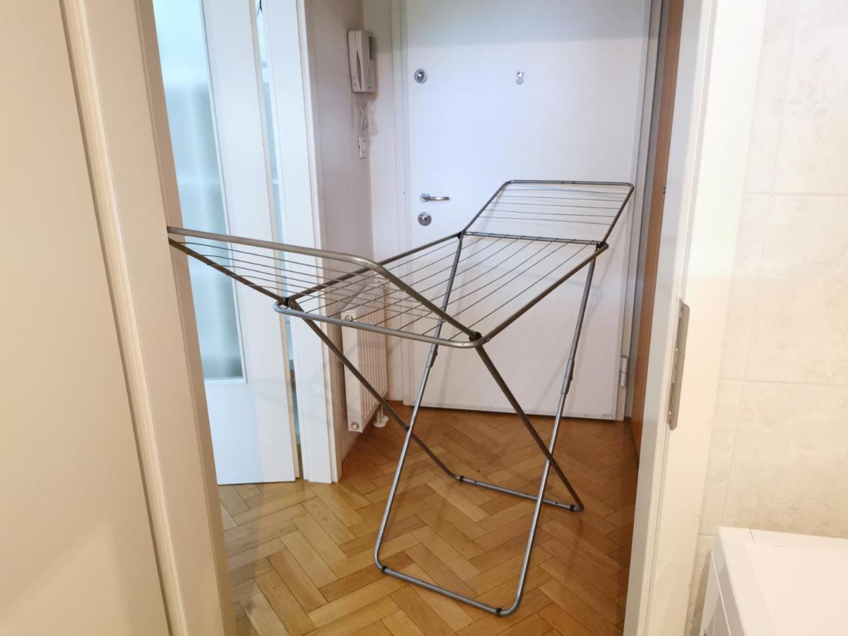 City Centre Studio With A Balcony And Free Parking Ljubljana Exterior photo
